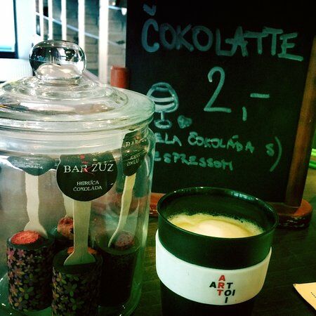 KafeHaus Kino Lumiere